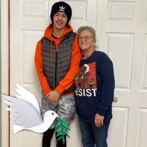 Meet your Posher, Shellie